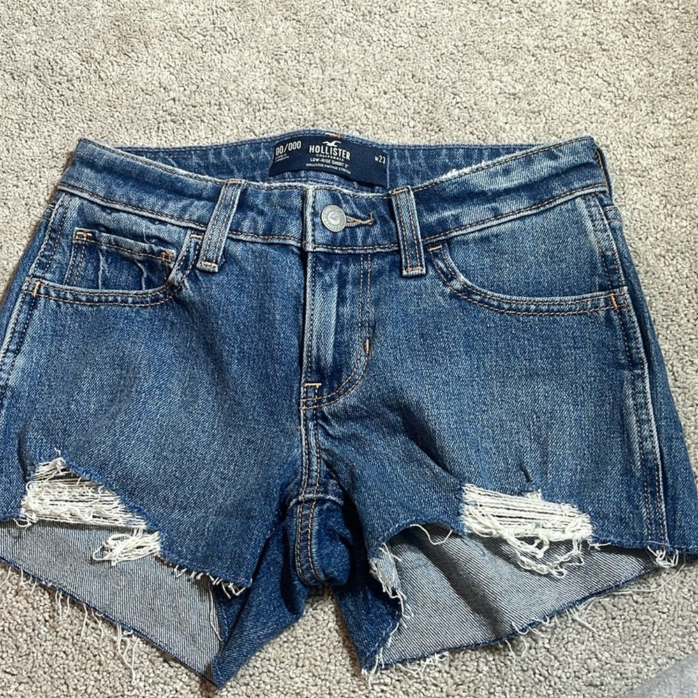 HOLLISTER-California jean shorts